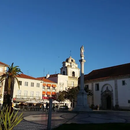 Spacious Central 2 Bedroom Apartment Setubal Exterior photo
