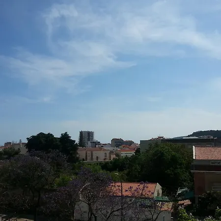 Spacious Central 2 Bedroom Apartment Setubal Exterior photo