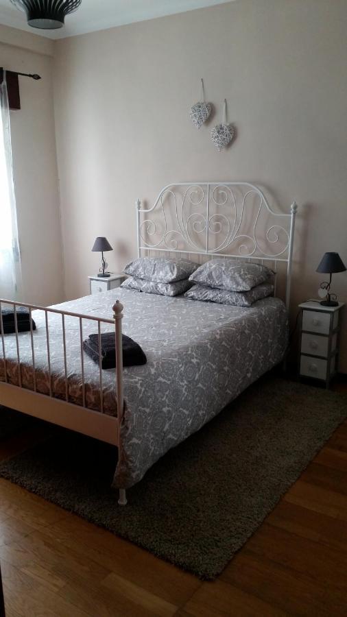 Spacious 2 Bedroom Apartment Setubal